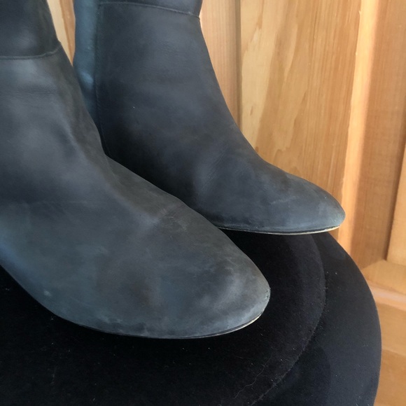 Seychelles Grey Leather Gold Buckle Riding Boots - Picture 4 of 8